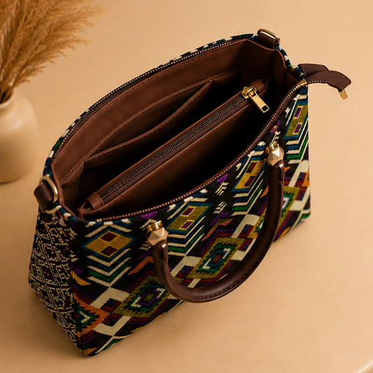 Jacquard UT 3 Partition Zig Zag Tote Bag