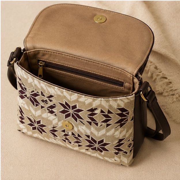 Jacquard Single Partition Handbag with Detachable Sling