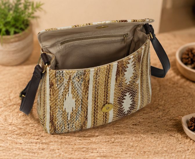 Jacquard flap sling (Self woven jacquard fabric)